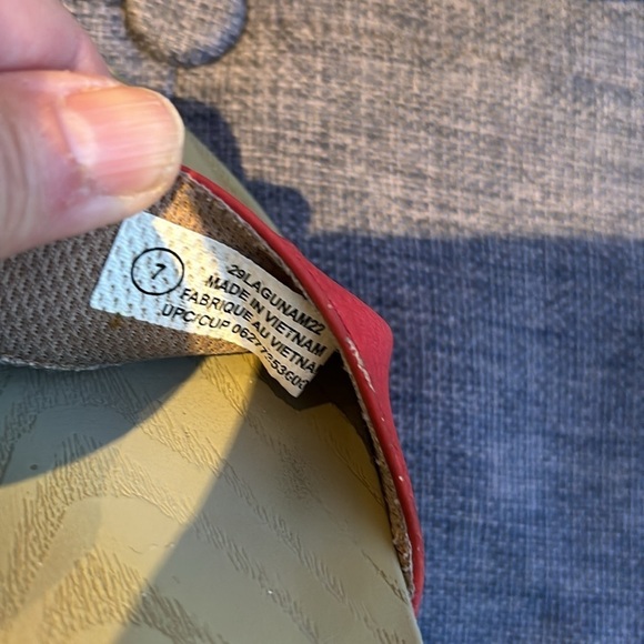 Dr Scholls red sandals in 7 - Picture 6 of 9